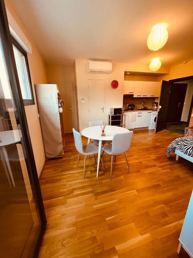 Superbe Studio Avec Place De Parking Ajaccio  Luaran gambar